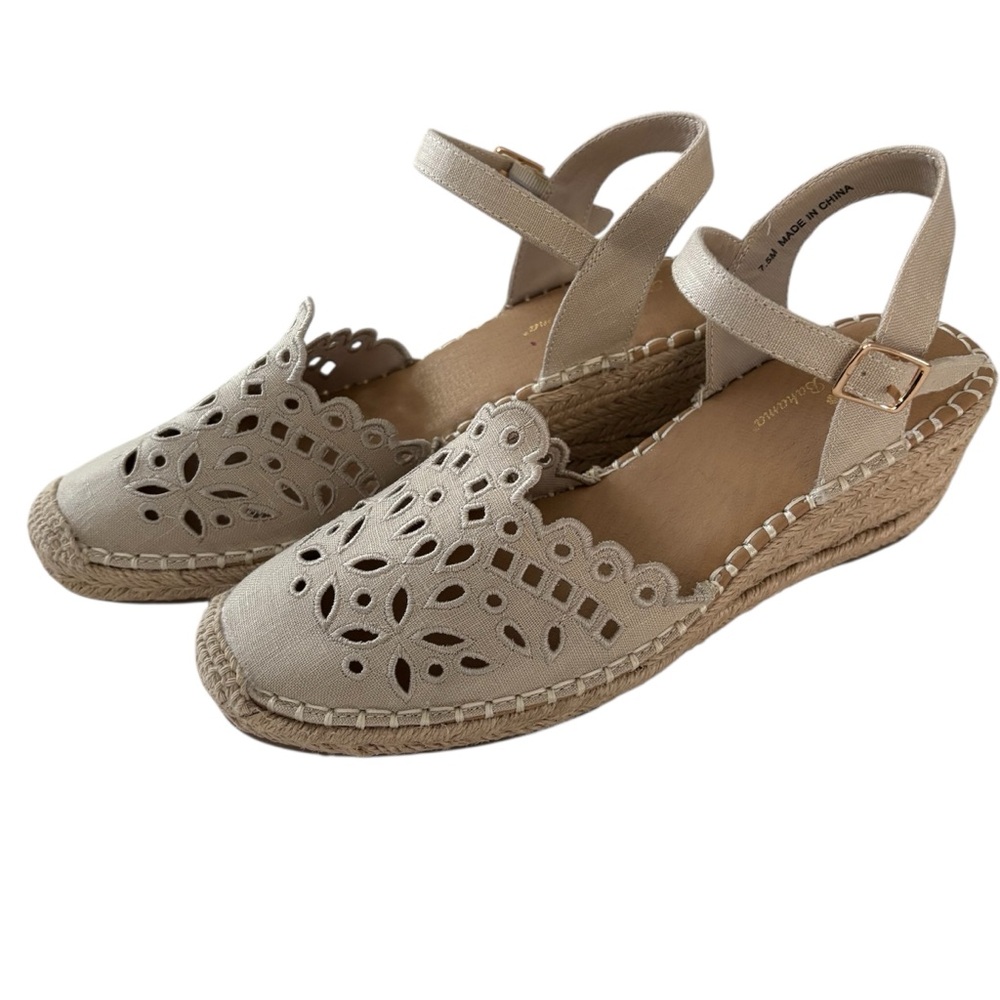 Tommy Bahama Espadrilles Wedge Daphne Sandal Flowers Cut Out Pattern Heel 2.5” - Picture 6 of 11